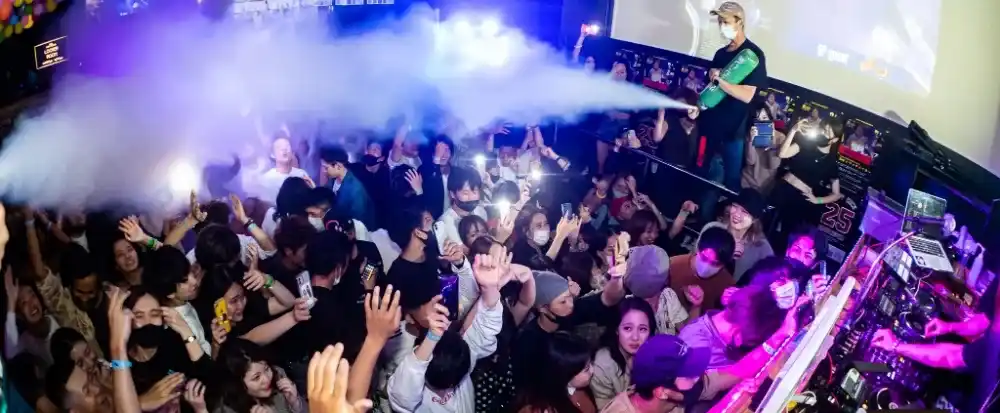 클럽에서의 만남의 장점