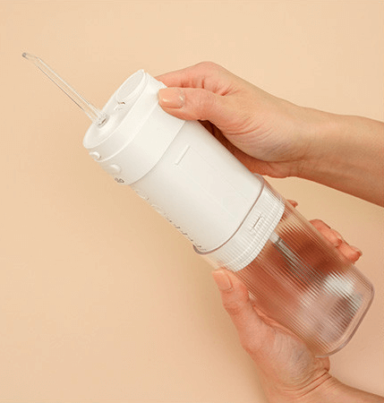 입냄새 원인 편도결석 완벽제거방법&amp;#44;편도결석 원인과 증상&amp;#44; 편도결석 원인 구강내 세균&amp;#44; 편도결석 원인 비염&amp;#44;편도결석 원인 부비동염&amp;#44;편도결석 원인 면역반응&amp;#44;편도결석 증상 입냄새&amp;#44; 편도결석 증상 귀통증&amp;#44;편도결석 증상 목통증&amp;#44;편도결석 증상 기침&amp;#44;편도결석 증상 목이물감&amp;#44;편도결석 제거방법 구강세정기&amp;#44; 편도결석 제거방법 면봉&amp;#44; 편도결석 제거방법 소금물&amp;#44;편도결석 의료기구를 이용한 제거 핀셋&amp;#44; 편도결석흡입기&amp;#44; 레이저치료&amp;#44;편도절제술&amp;#44;편도결석 예방방법&amp;#44;편도결석 예방방법 올바른 칫솔질&amp;#44;편도결석 예방방법 정기적인 스케일링&amp;#44;편도결석 예방방법 물 자주 마시기&amp;#44;편도결석 예방방법 금연&amp;#44;편도결석 예방방법 비염과 부비동염 치료