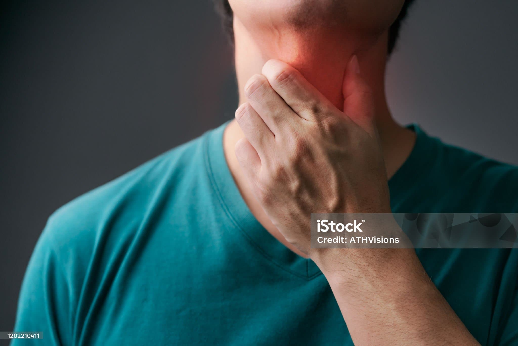 목에서 피가 넘어오는 경우&amp;#44; 단순 감기인지 구분법