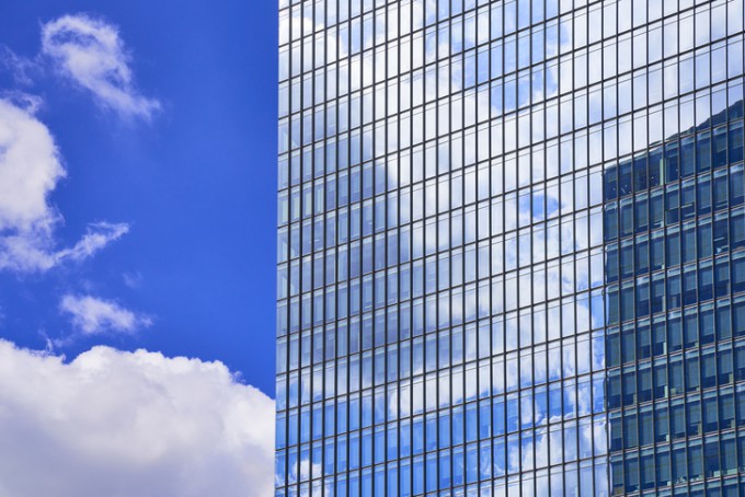 낮에는 태양전지, 밤에는 LED로 사용 할 수 있는 무결점 소재