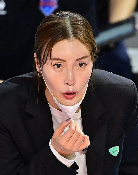 김사니