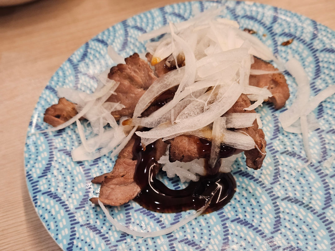 오늘 초밥 육회 타다끼