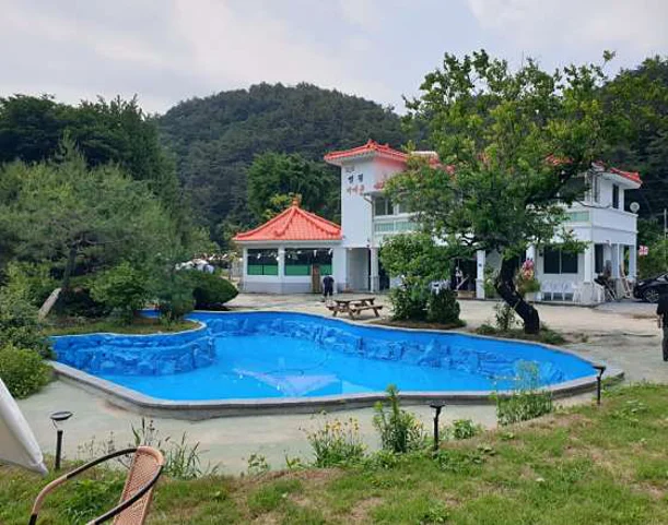사계절캠핑장