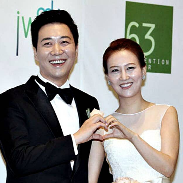 가수-장윤정-남편-방송인-도경완