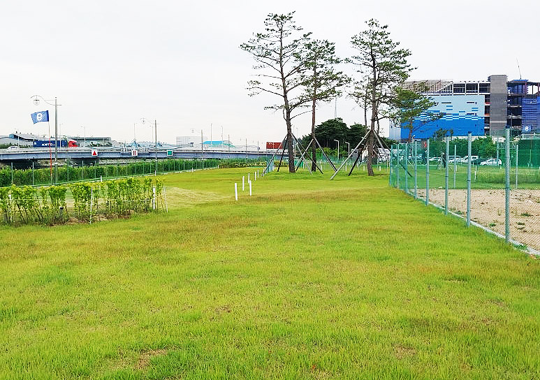 창원 용원파크골프장. 경남 창원시 진해구 용원동 1347-7 (용원체육공원)