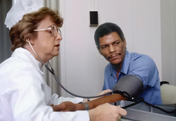 기립성 저혈압 증상 치료 원인 기립성 어지럼증 빈혈