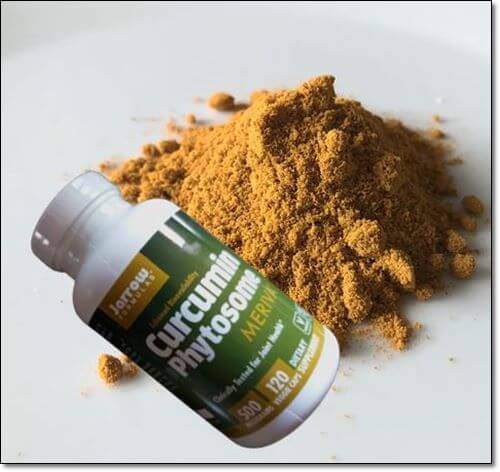강황가루 및 커큐민 보충제