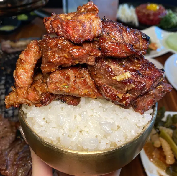 생생정보 대결 맛 대 맛 소고기 생갈비vs양념 돼지구이 음식점 위치