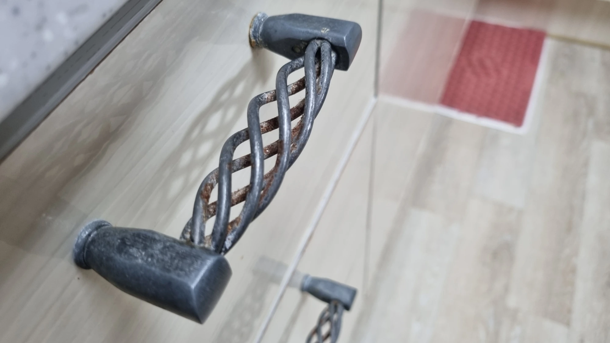 싱크대 손잡이 부식