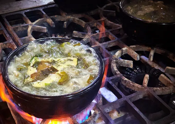 백반기행 179회 김종민 편 미역국 울릉도 돌미역 한우등심미역국 서귀포 옥돔구이 청담동 맛집 소개