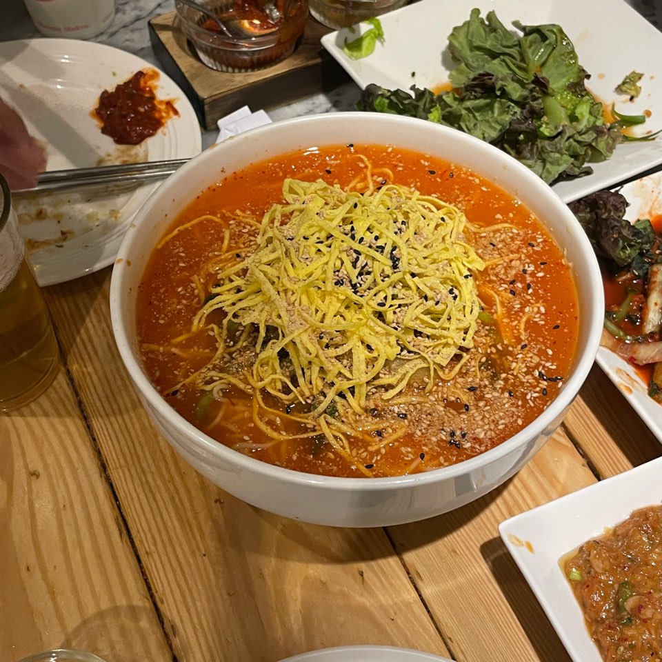 남부터미널 돼지고기 맛집 남부 - 오이소박이국수