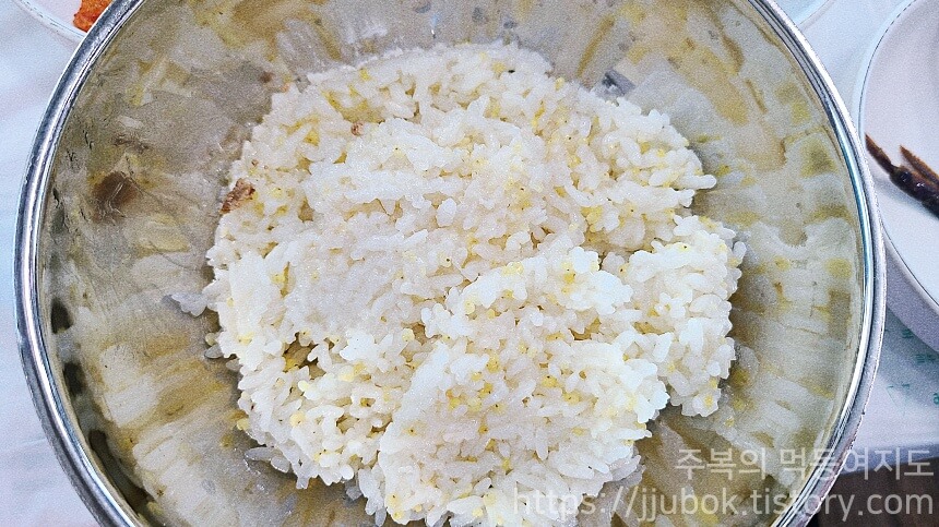 두꺼비게장-돌게장정식-공기밥