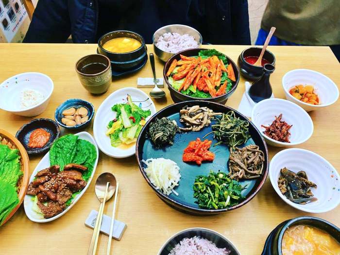 생생정보 산채정식 맛집