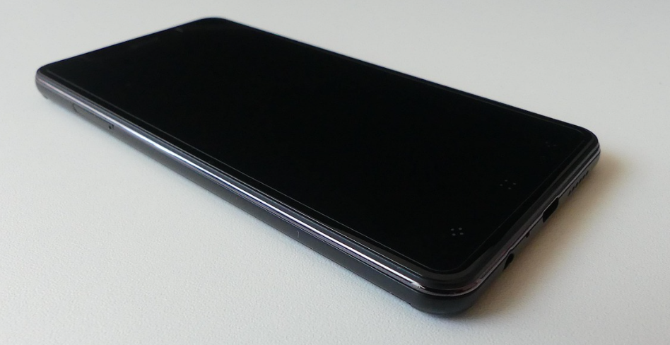 취침 직전 사용 시 수면에 영향을 주는 스마트폰