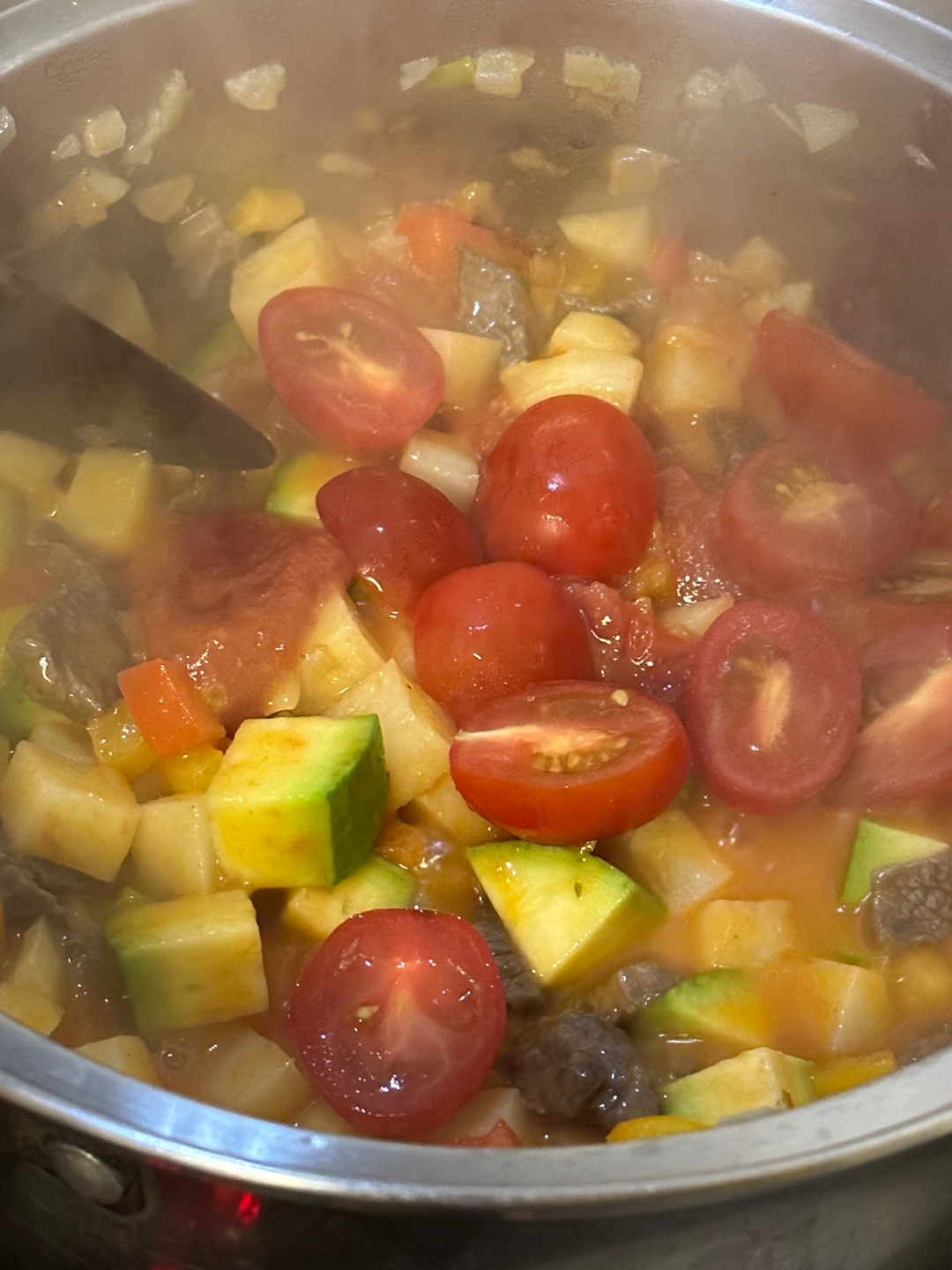 방울토마토와-애호박넣기