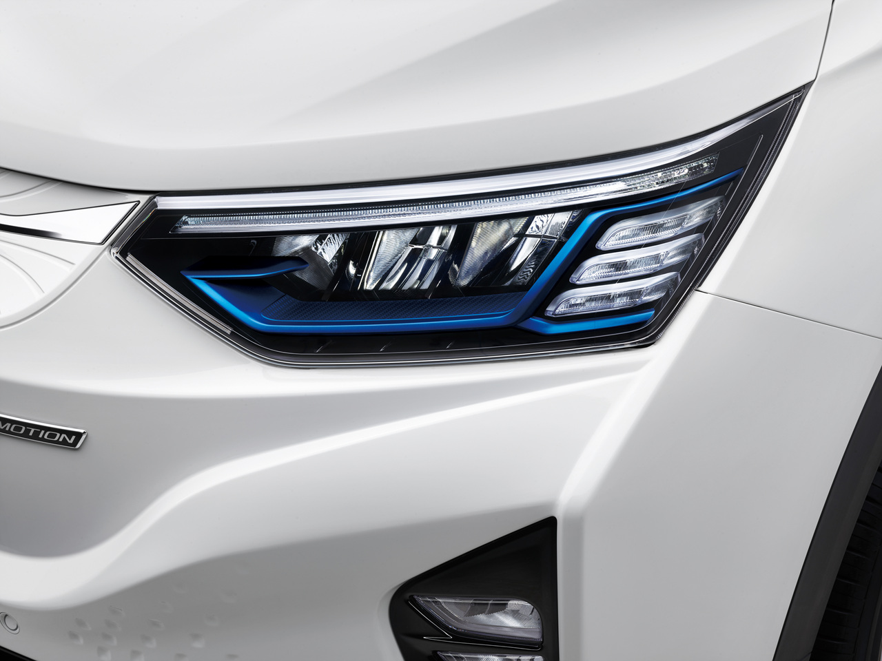 쌍용 코란도 이모션 차량 이미지