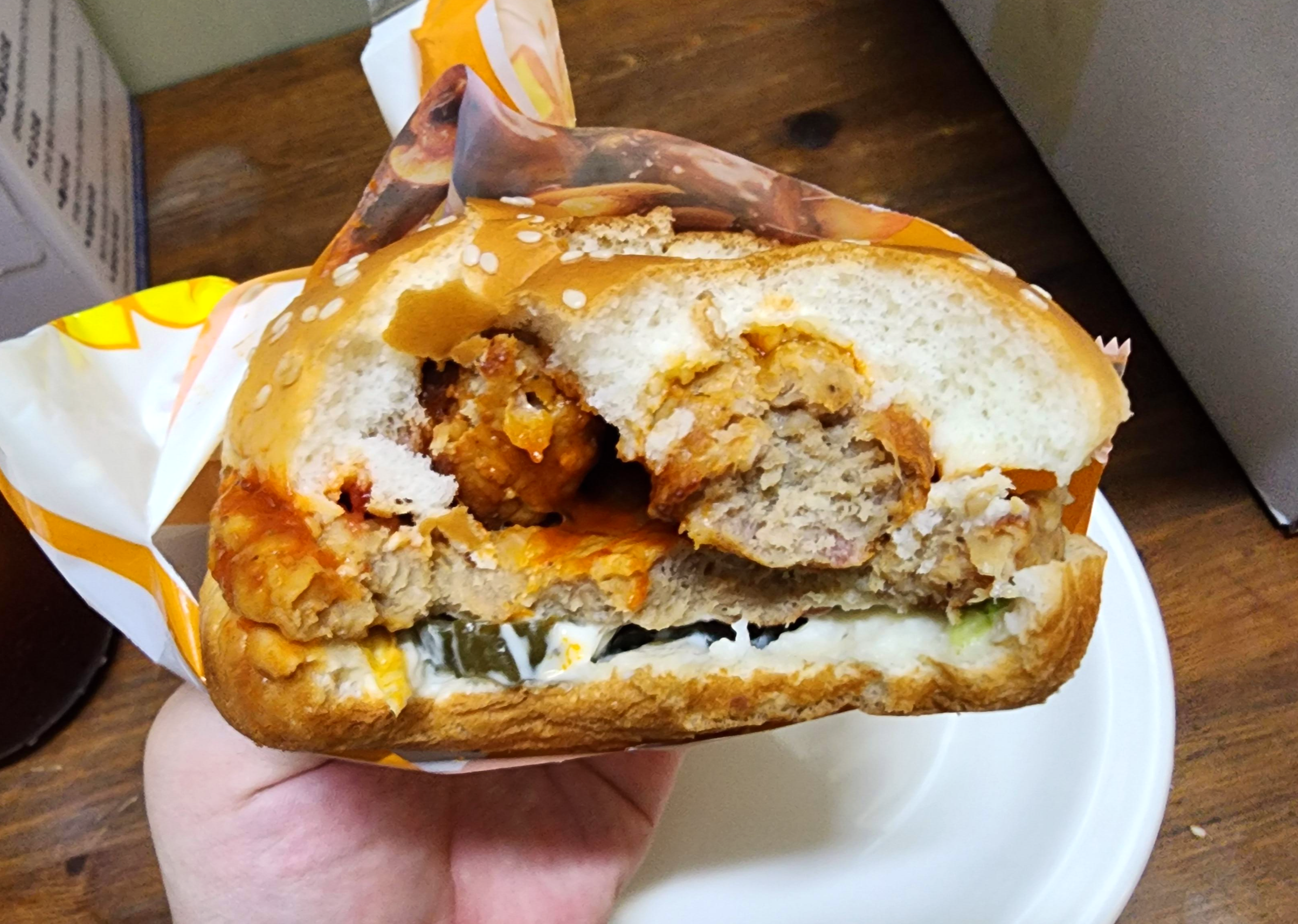 통통토마토미트볼버거