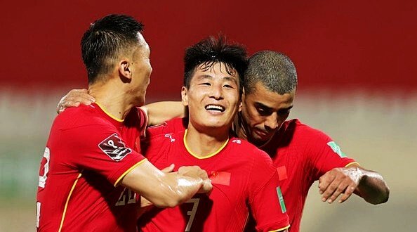 한국 중국 축구 하이라이트