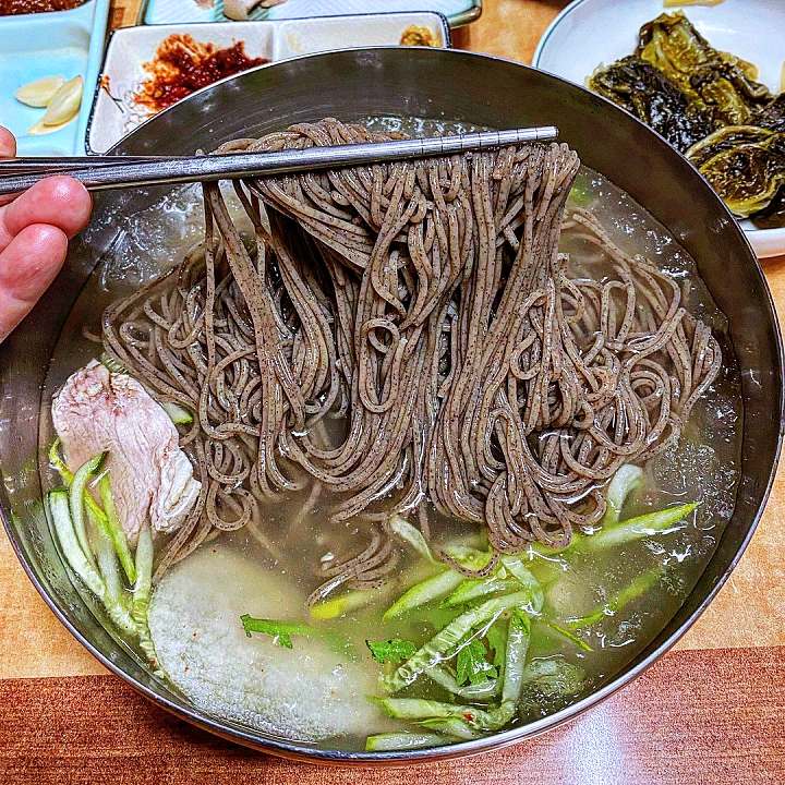 생활의달인 메밀 막국수 & 편육 수육 원주 50년 전통 노포 막국숫집 은둔식달 오늘 방송 맛집 정보