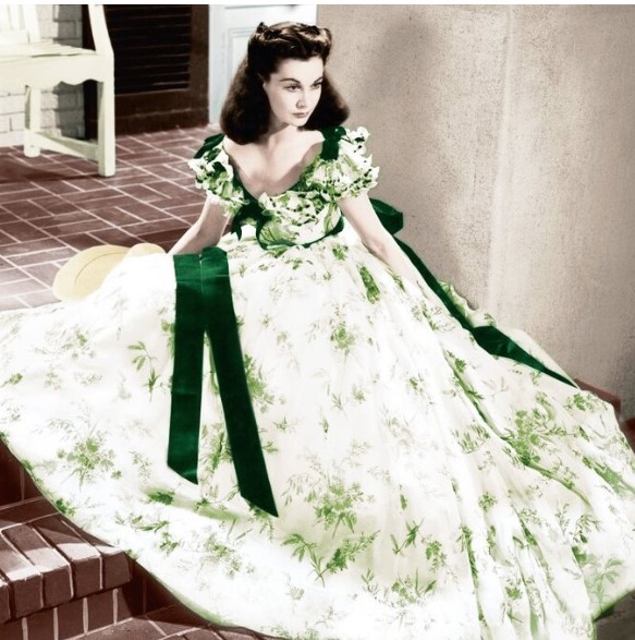 영화 바람과 함께 사라지다 서두에 나온 스칼렛 오하라의 썸머 그린 드레스