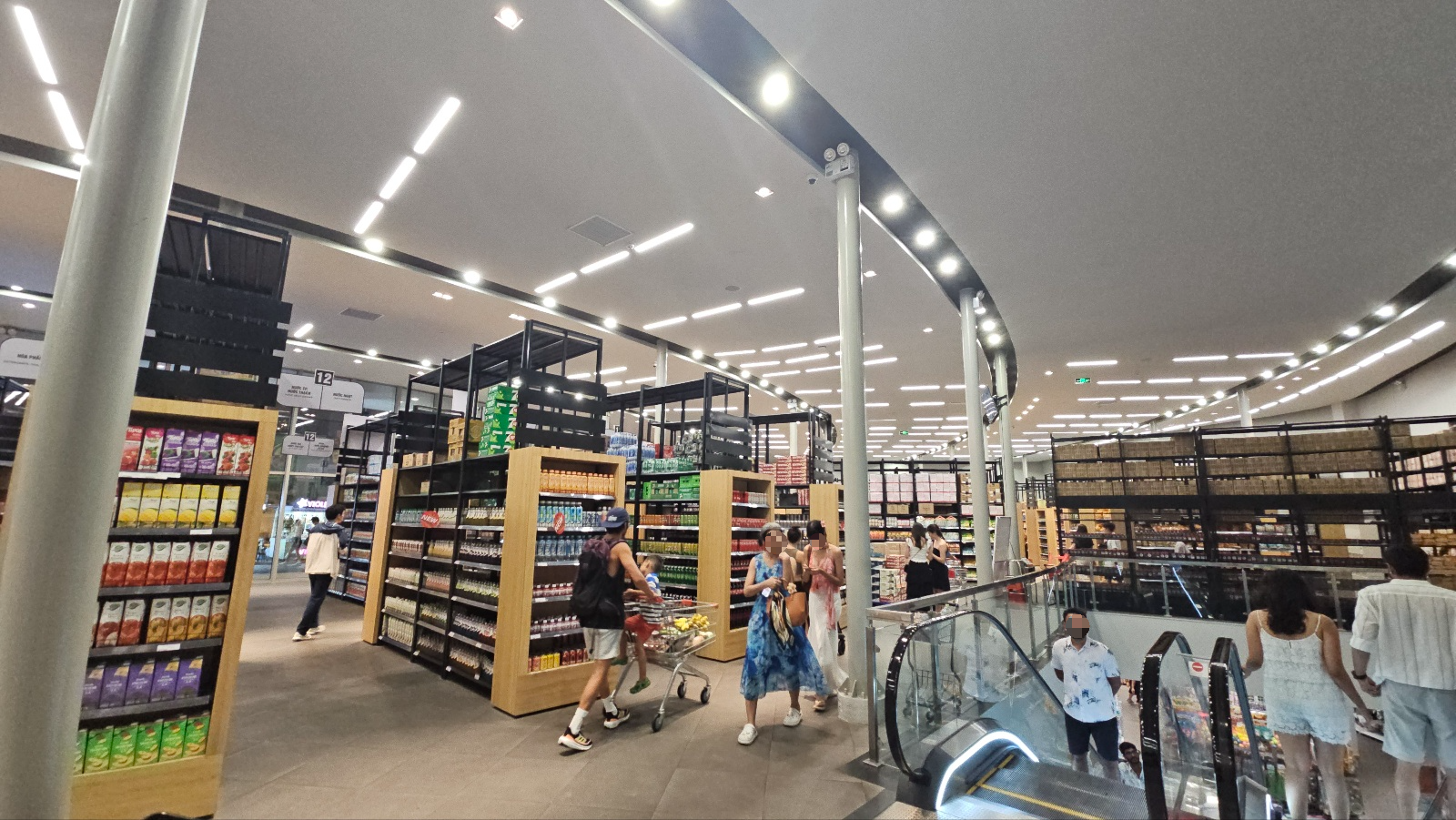 [25.3월] 푸꾸옥 #11&amp;#124;선셋타운 야시장(Chợ Đ&ecirc;m Vui-Fest Bazaar)&amp;마트(Vietnam Select)