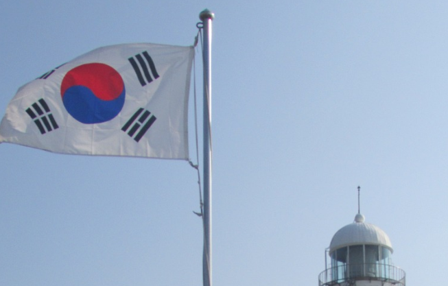 태극기 게양법, 게양시간 (현충일, 국경일, 기념일 등)