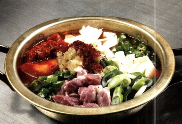 돼지고기_김치찌개