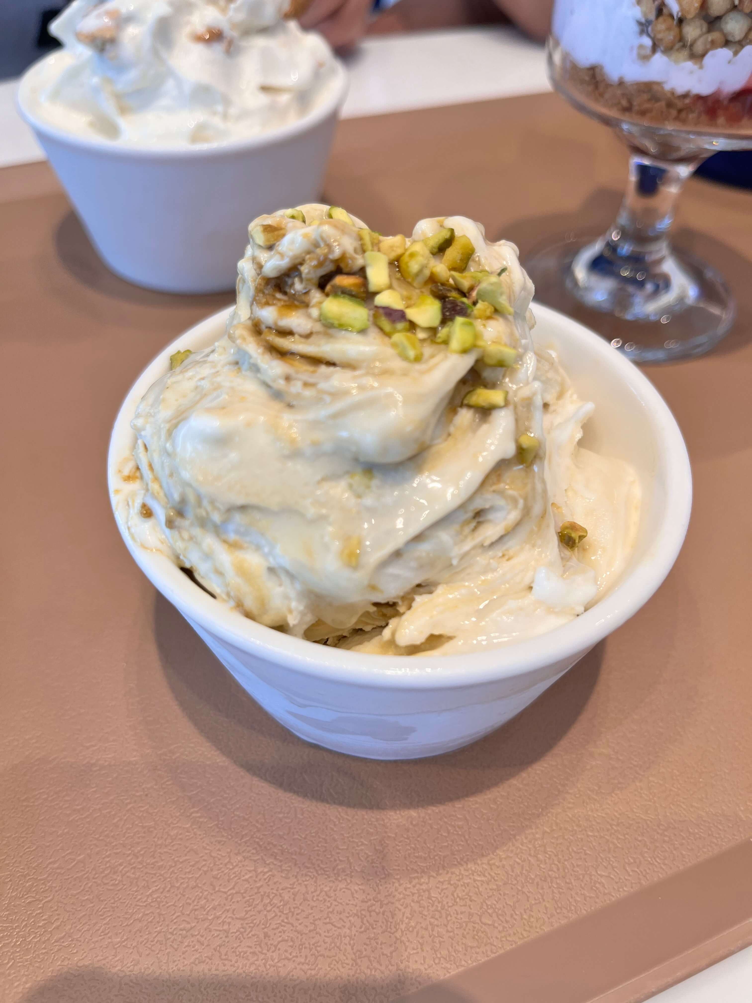 워크샵 바이 배스킨라빈스 철판 젤라또 피스타치오 허니요거트