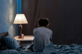 건강한 수면을 방해하는 10가지 수면 장애, 불면증!