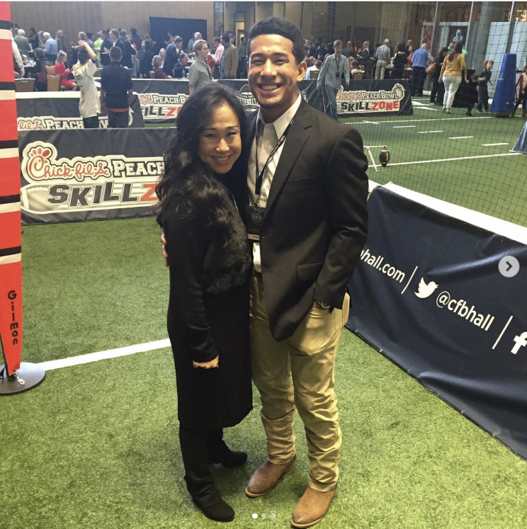 저마이 존스 국적