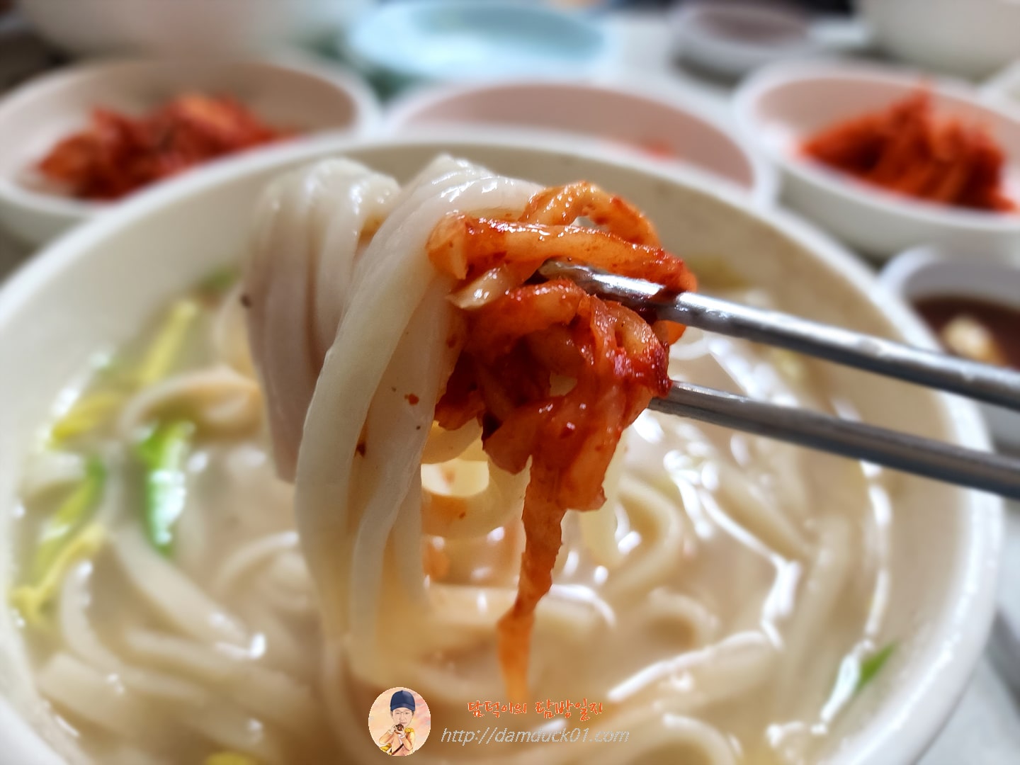 사골 칼국수
