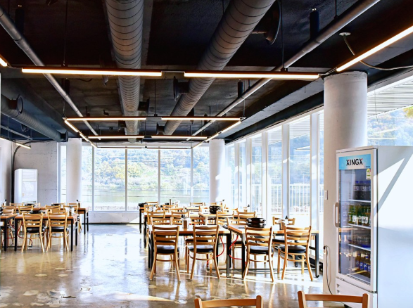 생생정보 솥뚜껑메기매운탕 포도석갈비 새우매운탕 정보 고수의부엌 세종시 햇님과달님