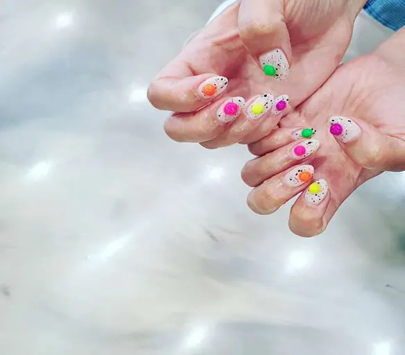 파티오네일