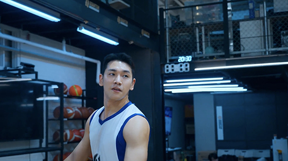 신동우 농구하는 모습