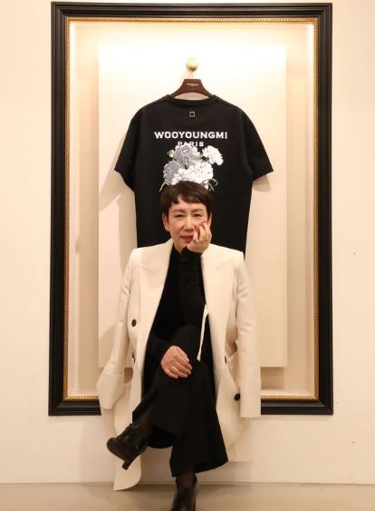 우영미-매장에서