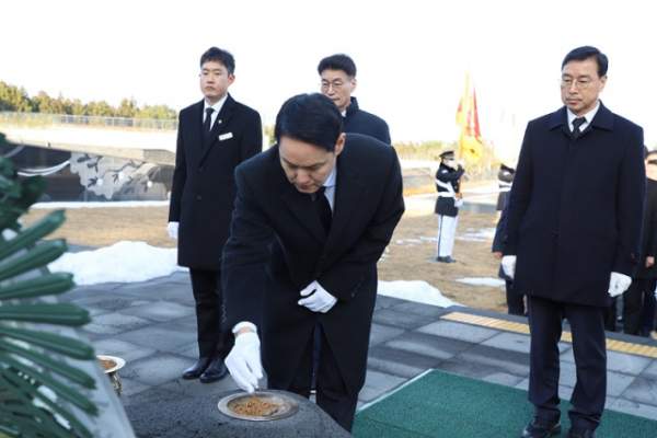 김한규 국회의원 프로필