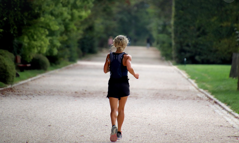 중년의 체중 관리: 살찌지 않는 식습관과 운동법 관련 사진