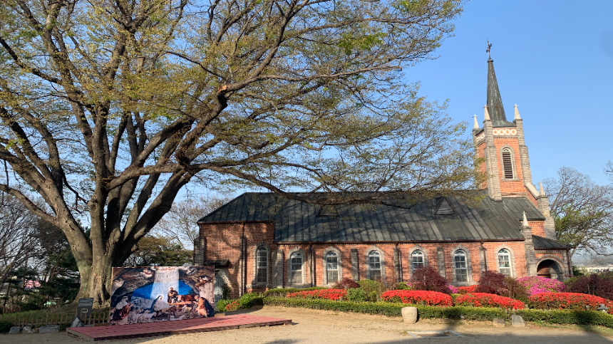 아산 공세리 성당 고목