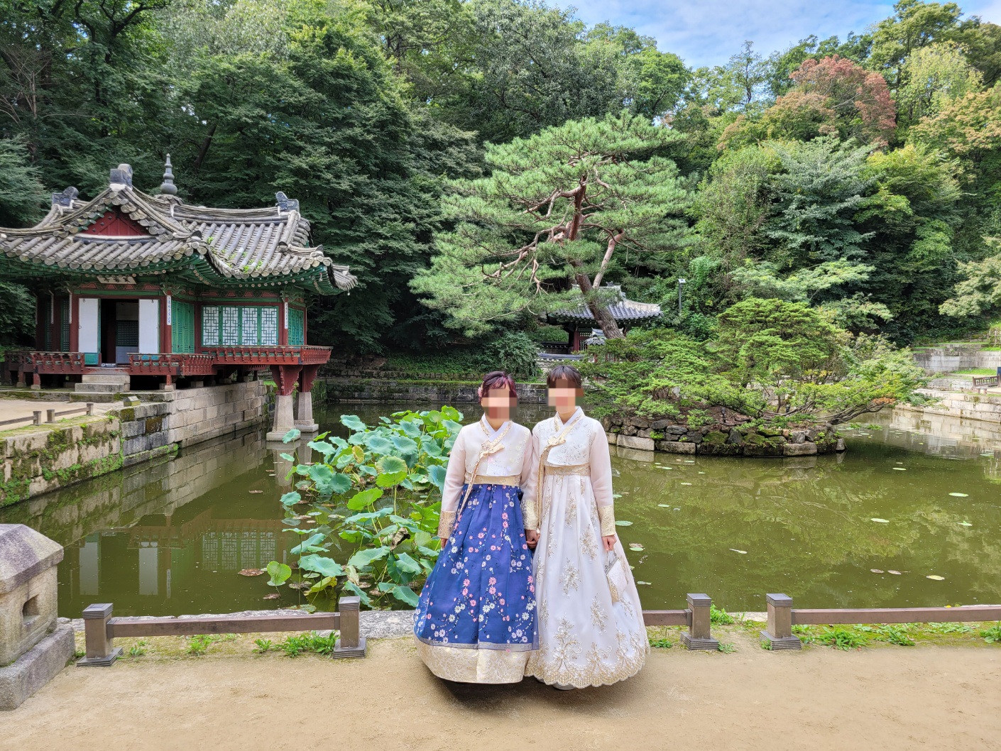 한복모녀