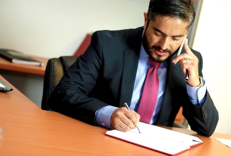 한국 부동산 전문 변호사 (미국 사례와 비교) 관련 사진