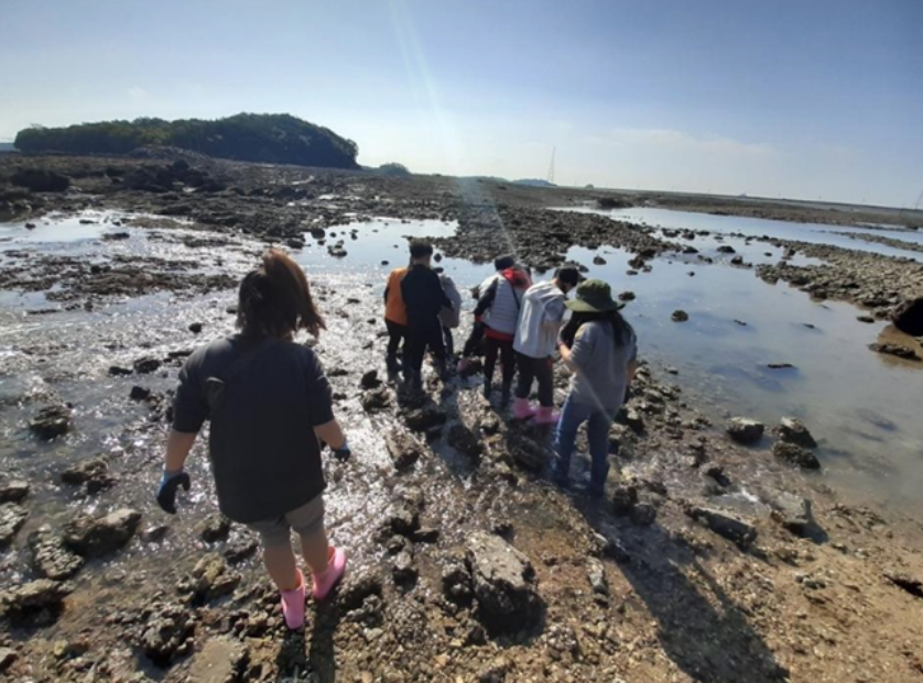 경기골목 놀러가는 달