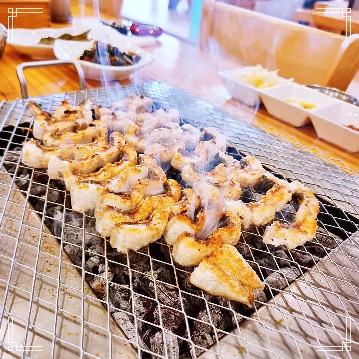 진심 가득 건강 담은 맛 시흥 은계 호수공원 맛집 추천 생방송투데이 월 매출 1억 기력 보충 절대강자 민물 장어구이 오늘방송 맛의 승부사