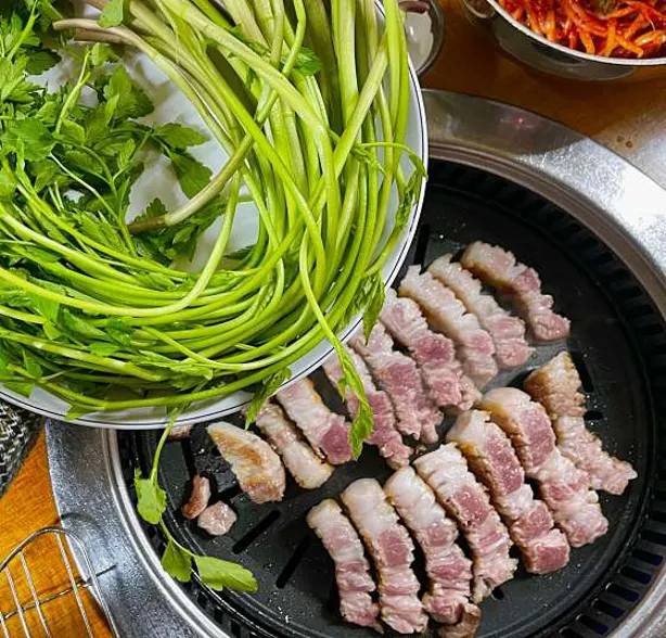 돼지만 대구본점