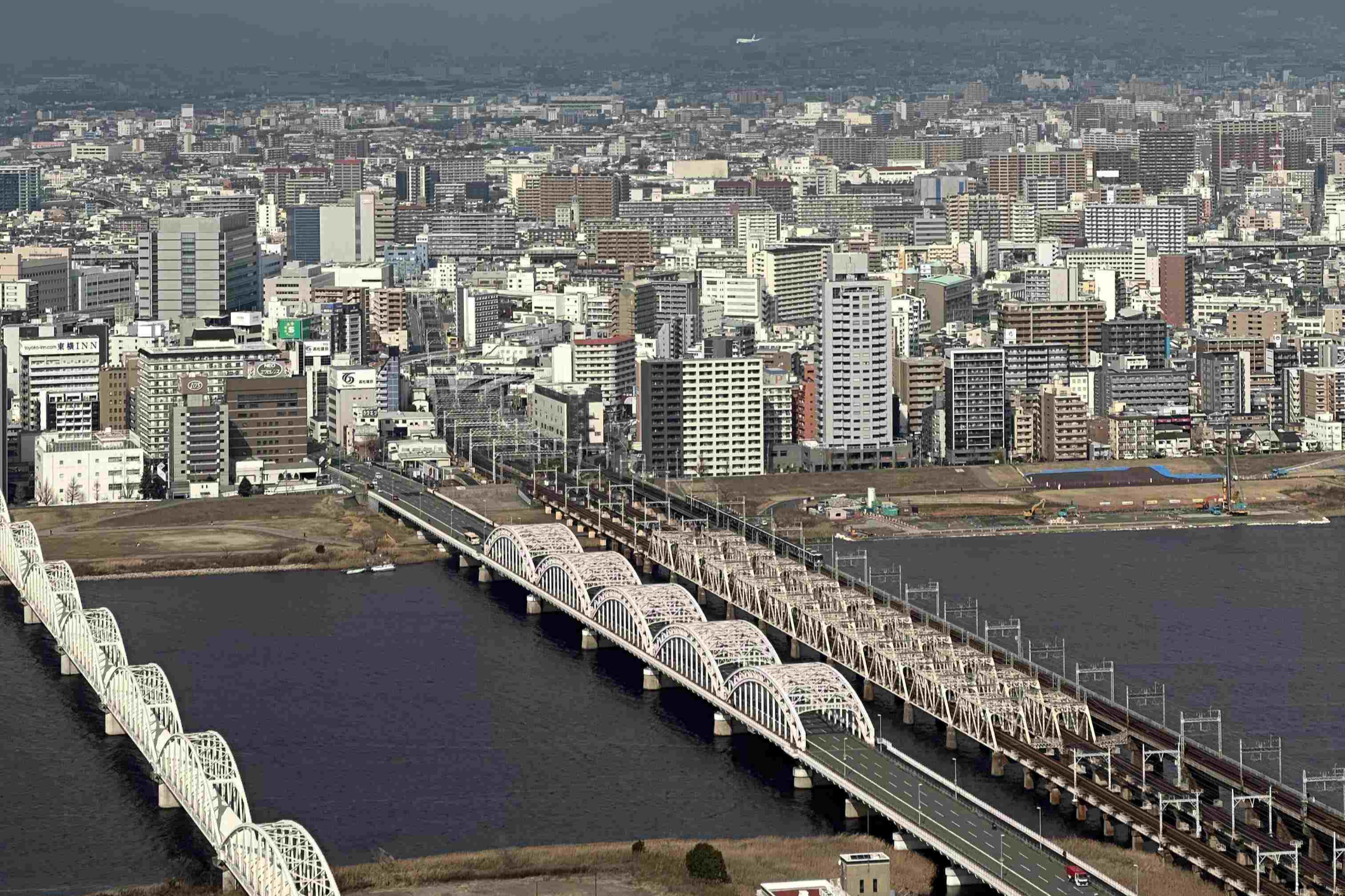 전망대에서-바라-본-우메다-지역