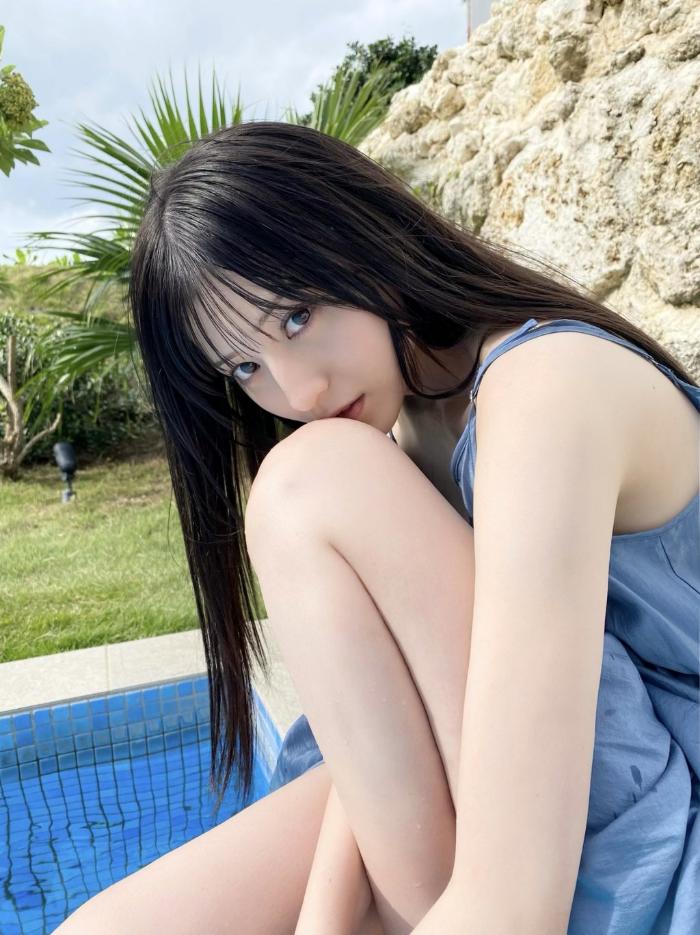 요시이 미유 수영장 화보사진