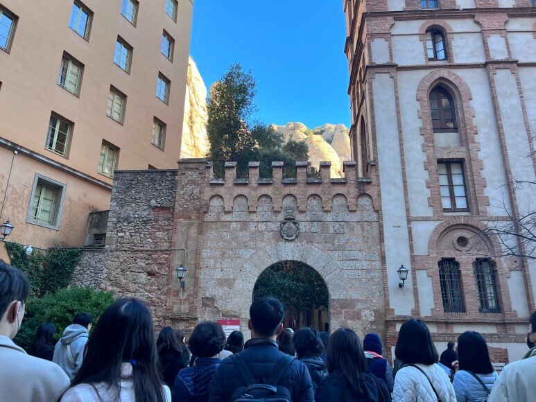 몬세라트 수도원