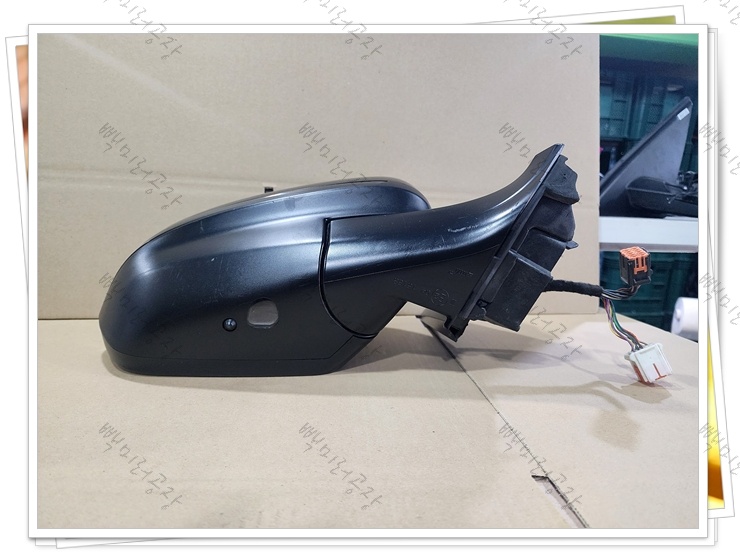 푸조 5008 중고 사이드미러 하단부