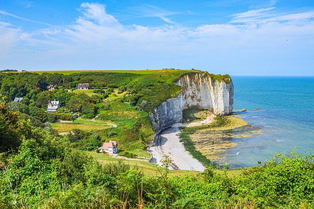 프랑스 로크로넌 해안