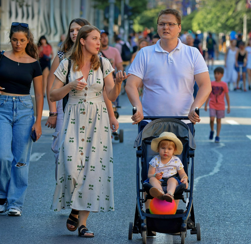 미국 vs 한국 유모차 차이(사이즈, 기능, 디자인) 관련 사진