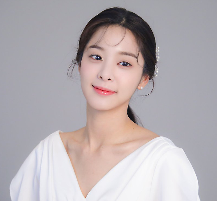 설인아 프로필